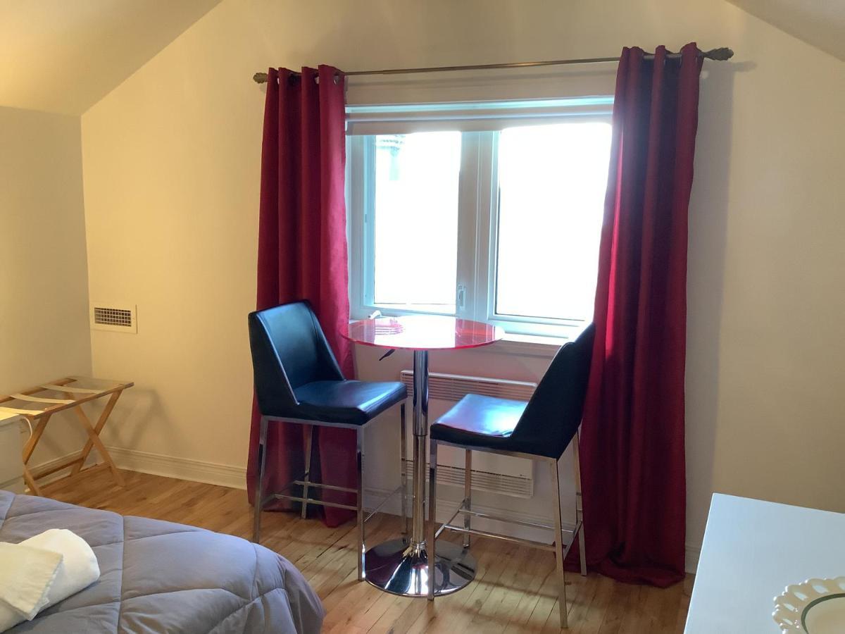 Les Saisons Du Fleuve Bed & Breakfast Lotbiniere Екстериор снимка
